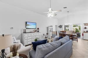 304 North Shore Boulevard, Port Saint Lucie, FL 34986 - MLS#F10538133