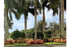 1425 SE 24th Ct, Homestead, FL 33035 - MLS#F10538169