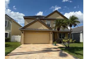 5861 N Plum Bay Pkwy, Tamarac, FL 33321 - MLS#F10538182