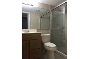 1100 Crystal Lake Dr, Deerfield Beach, FL 33064 - MLS#F10538191