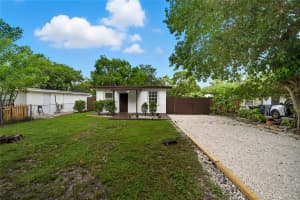 409 N 61st Ter, Hollywood, FL 33024 Sold 02/11/26