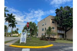 9370 Sunrise Lakes Boulevard 105, Sunrise, Fl 33322, Sunrise