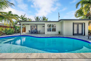 2277 SE 15th St, Pompano Beach, FL 33062 - MLS#F10538208