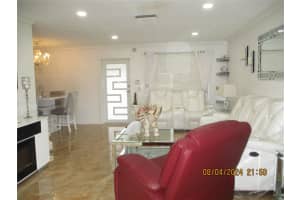 9330 NW 10th St, Pembroke Pines, FL 33024 - MLS#F10538244