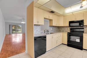 2006 Granada Drive, Coconut Creek, FL 33066 - MLS#F10538311