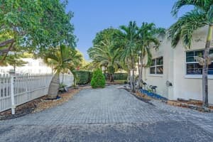 2000 Jackson Street, Hollywood, FL 33020 - MLS#F10538313