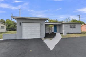 2341 NW 47th Ave, Lauderhill, FL 33313 - MLS#F10538336