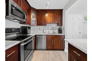 1839 Middle River Drive, Fort Lauderdale, FL 33305 - MLS#F10538348