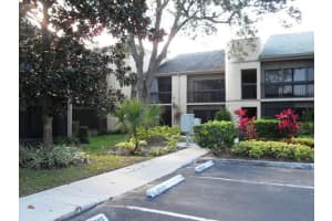 9440 Meadowood Dr 205, Fort Pierce, FL 34951 - MLS#F10538358