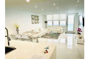 3725 Ocean Drive, Hollywood, FL 33019 - MLS#F10538361