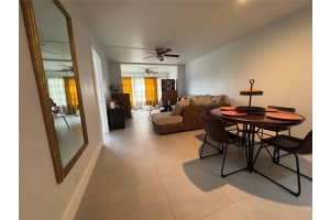 9235a Lagoon Pl 310, Davie 9235a Lagoon Pl 310, Davie