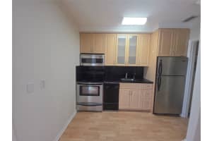 2131 NE 42nd Ct 208E, Lighthouse Point, FL 33064 - MLS#F10538398