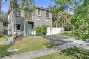 11567 N Open Ct, Cooper City, FL 33026 - MLS#F10538405