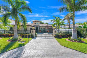 2500 NE 14th St, Fort Lauderdale, FL 33304 - MLS#F10538430