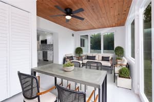 713 SW 4th Ct, Hallandale Beach, FL 33009 - MLS#F10538532