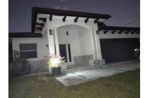 4819 SW 21st St, West Park, FL 33023 - MLS#F10538545