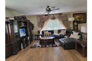 111 Berenger Walk, Royal Palm Beach, FL 33414 - MLS#F10538556