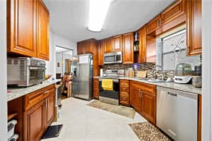 MLS# F10538560, Plantation, Florida 33317