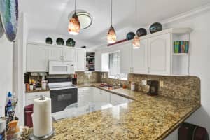 7456 W 34th Ct, Hialeah, FL 33018 - MLS#F10538576