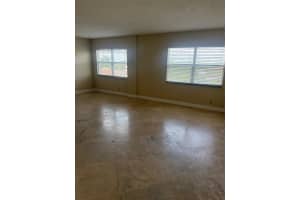 2555 Ne 11th St 502, Fort Lauderdale