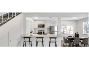 900 E Tiffany Dr 3, West Palm Beach, FL 33407 - MLS#F10538597