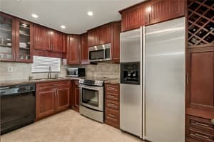 9320 S Hollybrook Lake Dr 103, Pembroke Pines 9320 S Hollybrook Lake Dr 103, Pembroke Pines