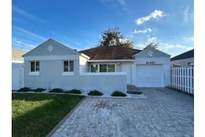 10420 SW 207th St, Cutler Bay, FL 33189 - MLS#F10538613