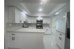 3290 NW 39th St, Lauderdale Lakes, FL 33309 Sold 12/16/25