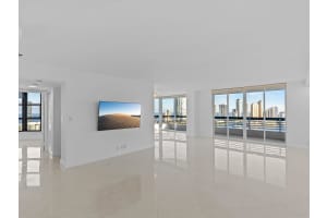 3530 Mystic Pointe Dr 3310, Aventura, FL 33180 - MLS#F10538709