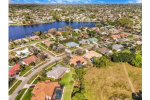 1558 Grantham Dr, Wellington, FL 33414 - MLS#F10538768