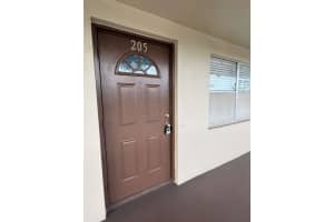 601 NW 78th Ter 205, Margate, FL 33063 - MLS#F10538778