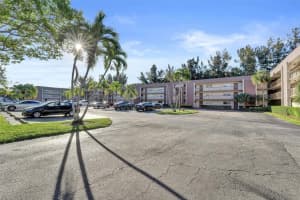 7060 Nova Drive, Davie, FL 33317 - MLS#F10538844