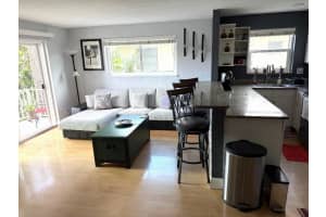 2715 NE 49th St 205, Fort Lauderdale, FL 33308 - MLS#F10538857