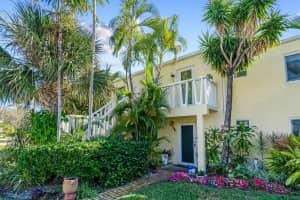 2755 NE 28th Ave C2, Lighthouse Point, FL 33064 - MLS#F10538870