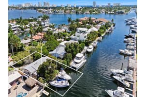 1718 SE 14th St, Fort Lauderdale, FL 33316 - MLS#F10538874