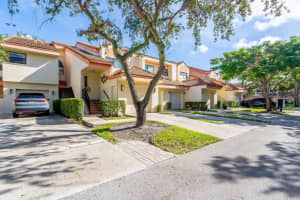 3351 Emerald Oaks Drive, Hollywood, FL 33021 - MLS#F10538880