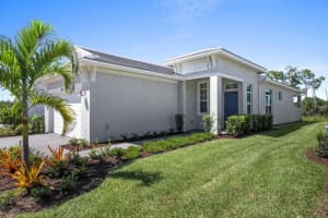 423 SE Via Sangro, Port St. Lucie, FL 34952, Port Saint Lucie, FL 34952 - MLS#F10538884