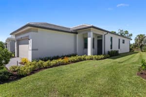 419 SE Via Sangro, Port St. Lucie, FL 34952, Port Saint Lucie, FL 34952 - MLS#F10538885