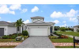 233 SE Via Sangro, Port St. Lucie, FL 34952, Port Saint Lucie, FL 34952 Sold 01/16/26
