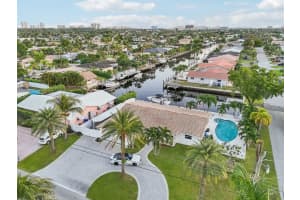 600 5th Court, Pompano Beach, FL 33060 - MLS#F10538899