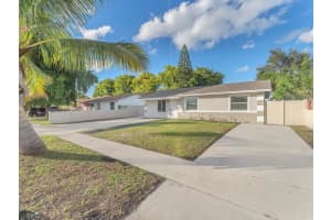 2731 NW 9th St, Pompano Beach, FL 33069 - MLS#F10538940