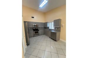 520 NW 206th Ave, Pembroke Pines, FL 33029 - MLS#F10538962