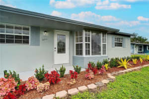 6711 NW 8th St, Margate, FL 33063 - MLS#F10538994