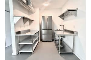 2124 NE 5th Avenue 105, Wilton Manors, FL 33305 - MLS#F10539002