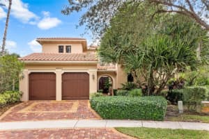 8100 Emerald Ave, Parkland, FL 33076 - MLS#F10539012