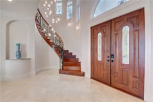 1320 S Lakeside Dr, Lake Worth Beach, FL 33460 - MLS#F10539039