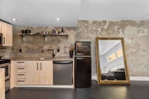 651 Ne 60th St 22, Miami