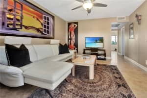 33 Fanshaw A 33, Boca Raton, Fl 33434, Boca Raton