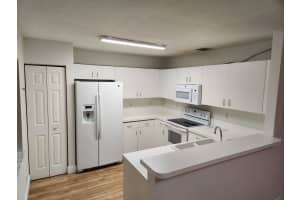 1137 SW 44 WY 1137, Deerfield Beach, FL 33442 - MLS#F10539056