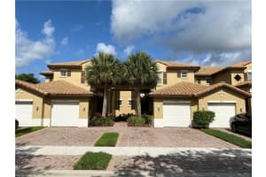 8203 Nw 128th Lane 18-d, Parkland, Fl 33076, Parkland